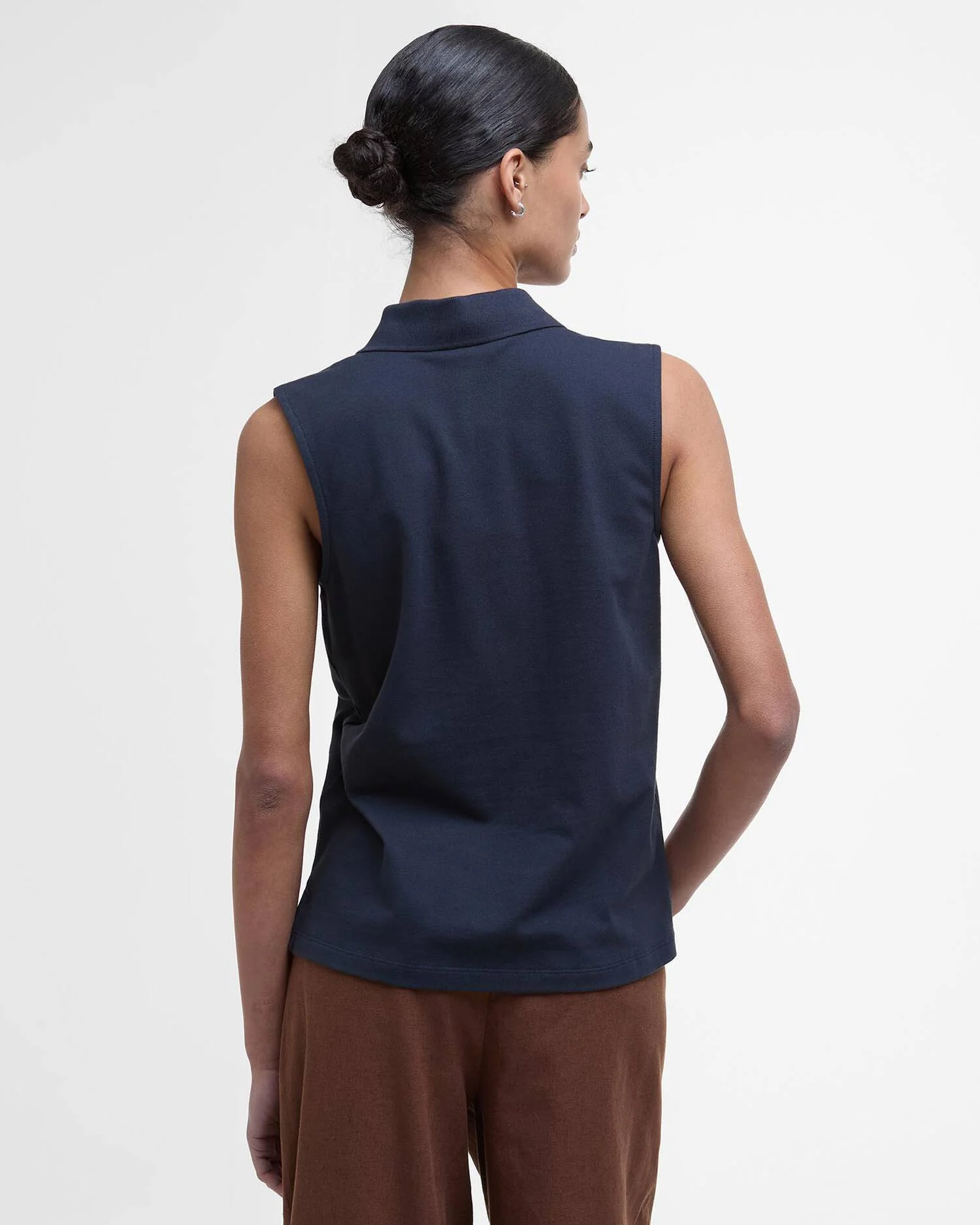 Barbour Bowford Sleeveless Polo Top Ss26 Midlayers (Navy) - Image 3