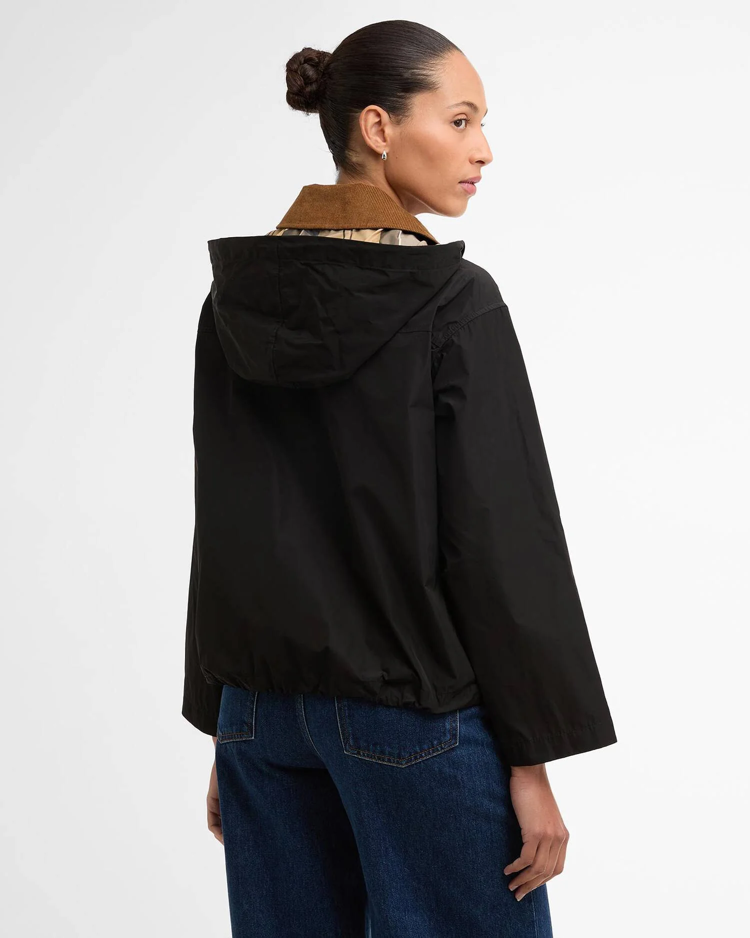 Barbour Weaver Showerproof Jacket Ss26 Showerproof (Black/Dress) - Image 3
