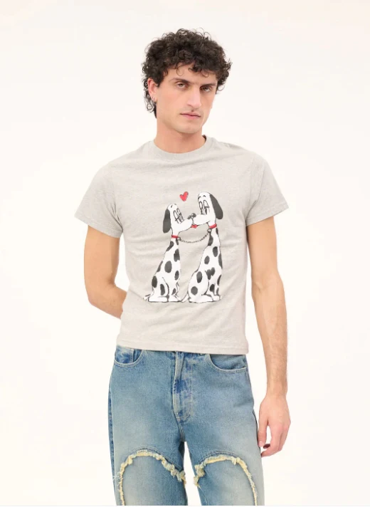 Carne Bollente AW25 The Pooch Smooch T-shirt - Image 2