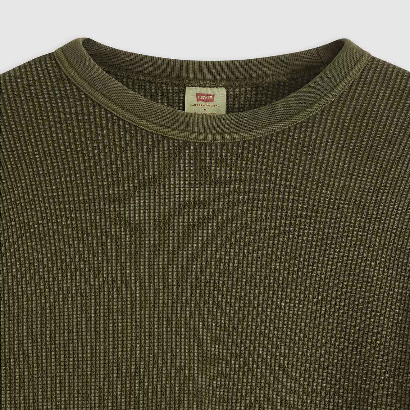 Levi's LS Rlx Thermal Tee (Garment Dye Duffel Bag) - Image 2