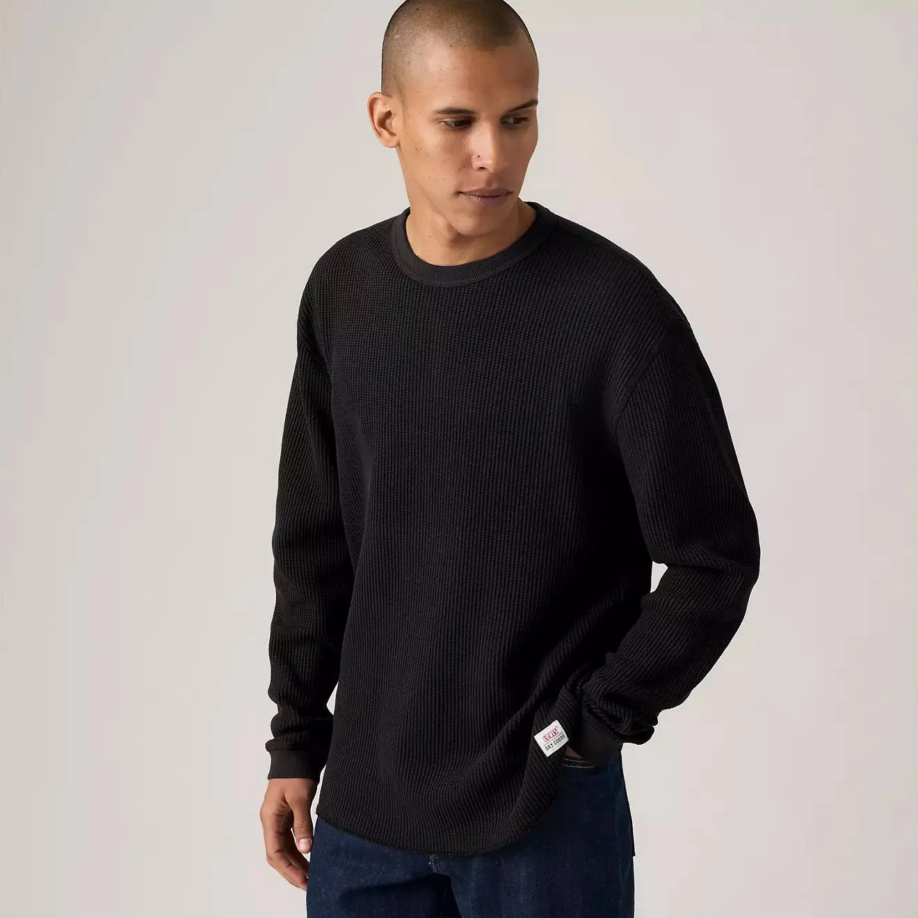 Levi's LS Rlx Thermal Tee (Mineral Balck Garment Dye) - Image 5