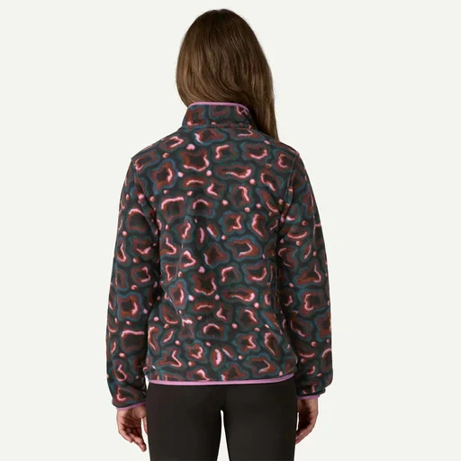 Patagonia W's LW Synch Snap-T P/O (Soft Spirea: Dried Vanilla) - Image 3