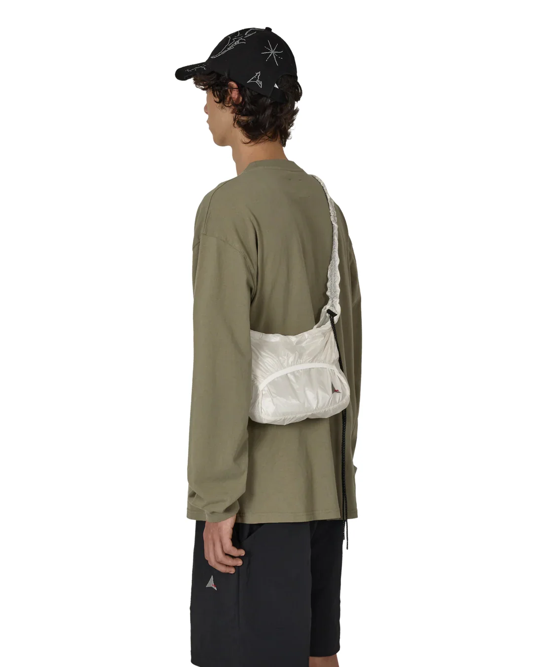 ROA LAKI Small Packable Knot Bag (Wispy Clouds) - Image 2