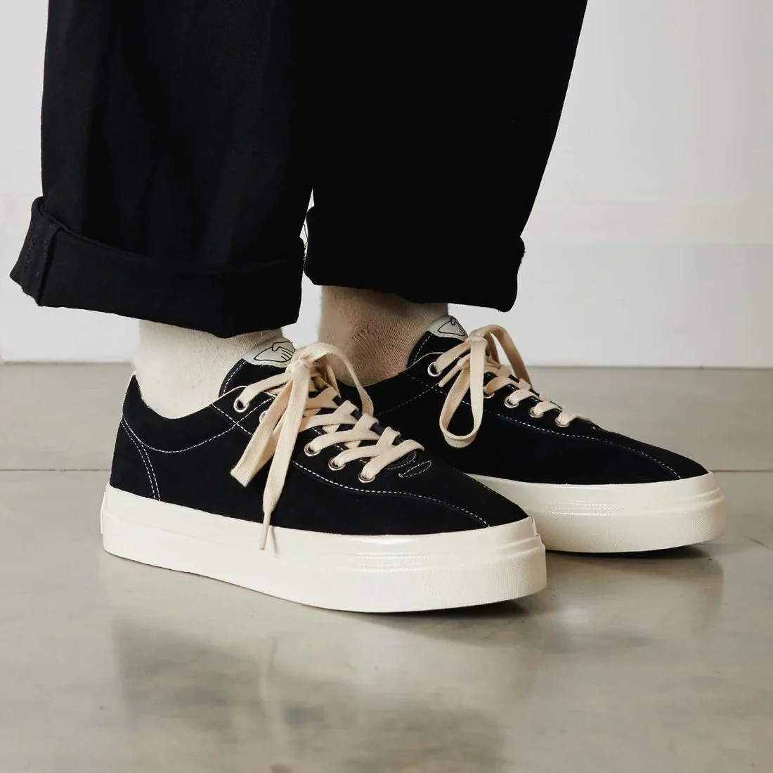 Stepney Workers Club Dellow Suede (BlkEcru) - Image 4